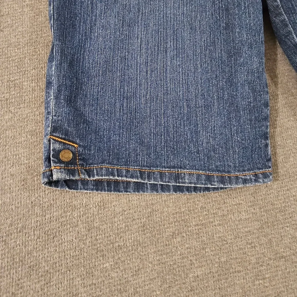 Gloria Vanderbilt Womens Bermuda Denim Shorts Blue Slimming Effect Size 10 - Picture 8 of 8